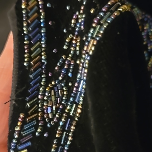 Tan Chho Vintage Velvet Beaded Jacket - Picture 10 of 11